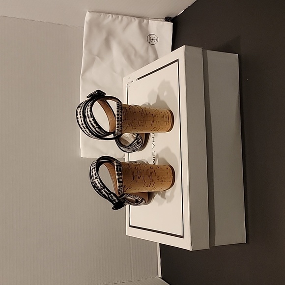 NWT Tabitha Simmons Strappy Sandals - Picture 3 of 4